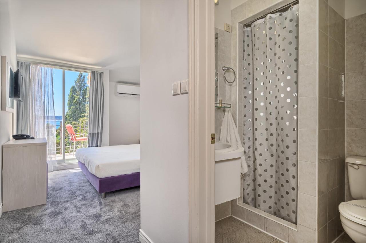 Hotel Aqua - Guest Rooms & Suites Каштела Екстер'єр фото